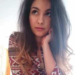 Meet your Posher, Heena